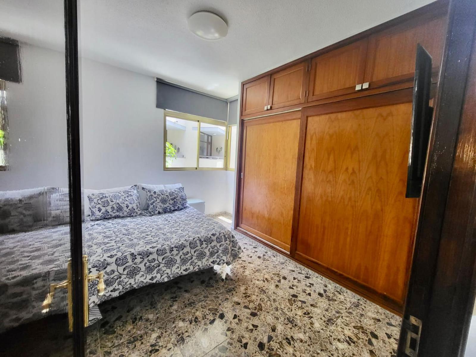 Affordable For Large Families And Groups At Canteras With 3 Bedrooms And Free Parking Apartament *